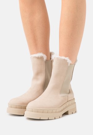 Winter boots - antelope