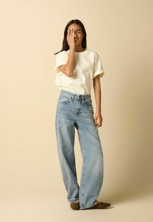 Sissy-Boy, SISSY-BOY HIGH WAIST BARREL JEANS - BLAU - Jeans Relaxed Fit - blau