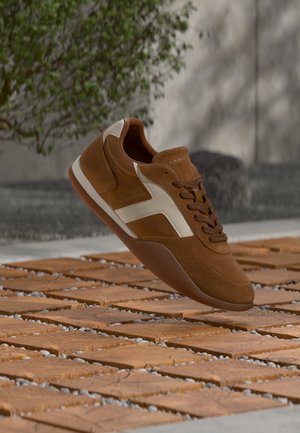 Tommy Hilfiger, VINTAGE LOW RUNNER - Αθλητικά παπούτσια - ginger clay