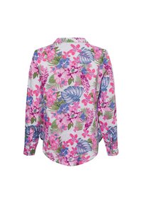 Langarmshirt van lichte stof met een levendig roze en blauw bloemmotief en groene bladeren, voorzien van een klassieke kraag.