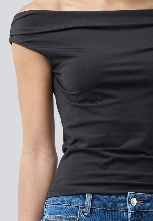 HIMA OFF-SHOULDER - Top3