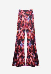 Pantalones acampanados con un vibrante patrón abstracto multicolor sobre un fondo oscuro, hechos de una tela suave y fluida.