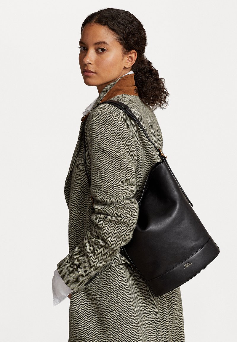 Polo Ralph Lauren Bellport Bucket Bag Ralph Lauren Leather Medium