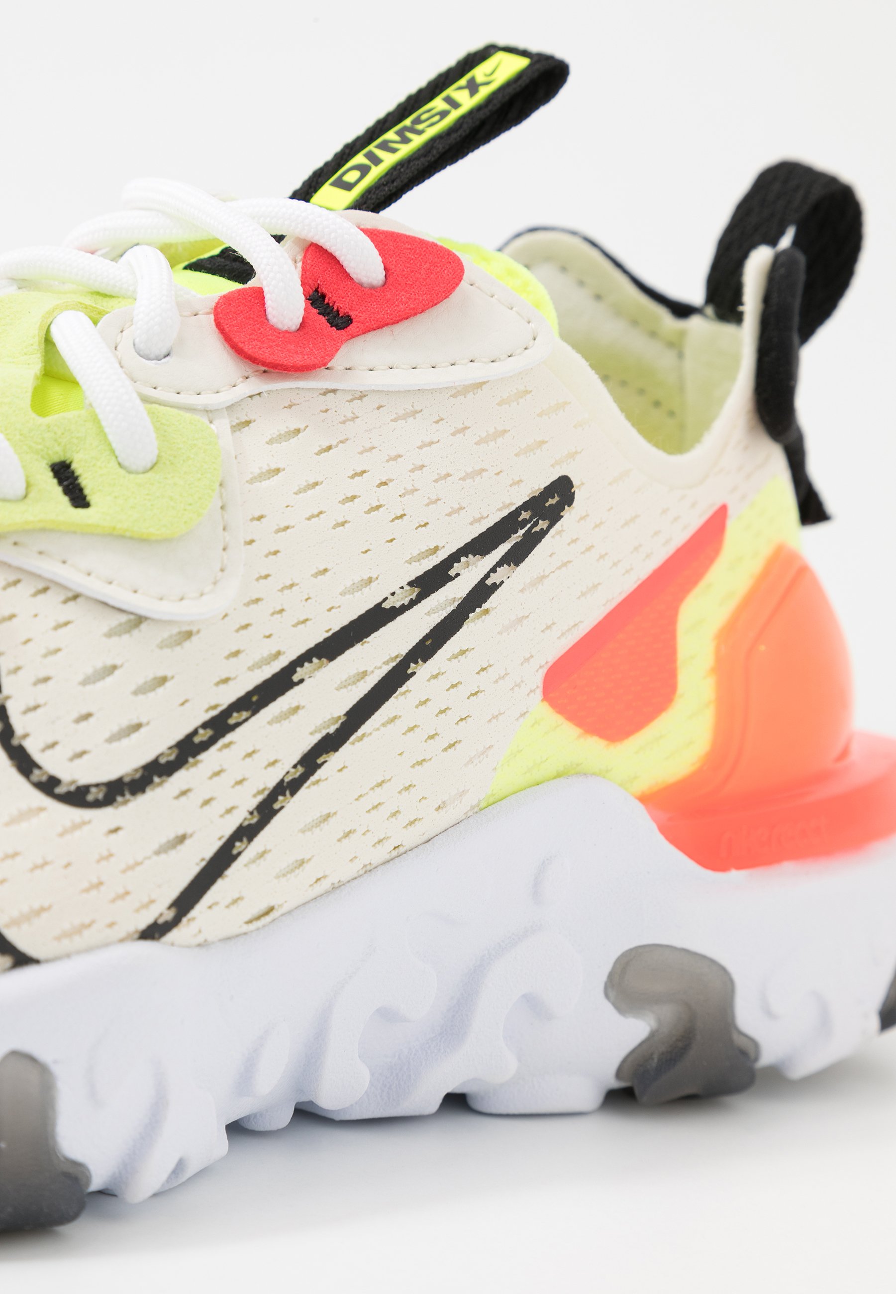 nike running react vision