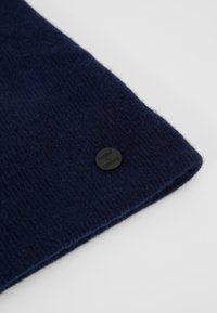 Bickley+Mitchell Muts - navy