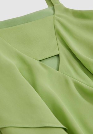 Reiss REISS ALBA HANDKERCHIEF-HEM SLEEVELESS DRESS - Freizeitkleid - green