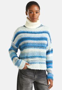 United Colors of Benetton Scaldacollo - white