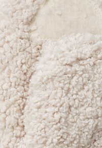 Elodie Stroller Warmer Pram Gloves - Luffer - soft sherpa