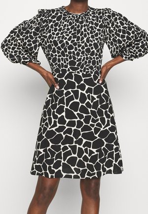 Day dress - black