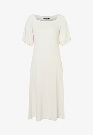 Cremefarbenes Strickkleid mit kurzen Puffärmeln und quadratischem Ausschnitt, ausgestattet mit einer strukturierten Stoffqualität und einem mittellangen Saum.