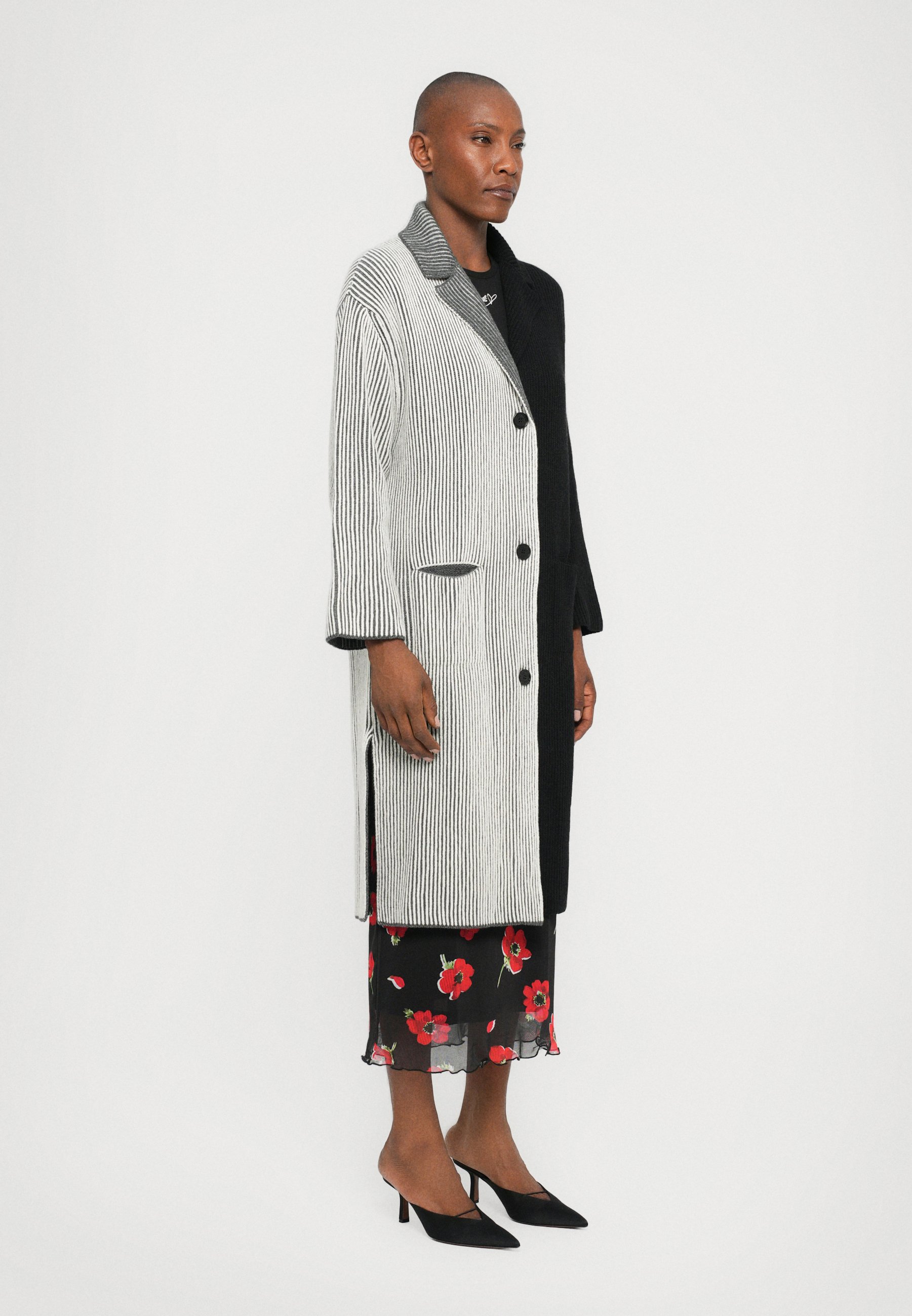 MOSCHINO JEANS ブラックロングコート 40 MOSCHINO JEANS LONG JACKET - Classic coat - black - Zalando.co.uk