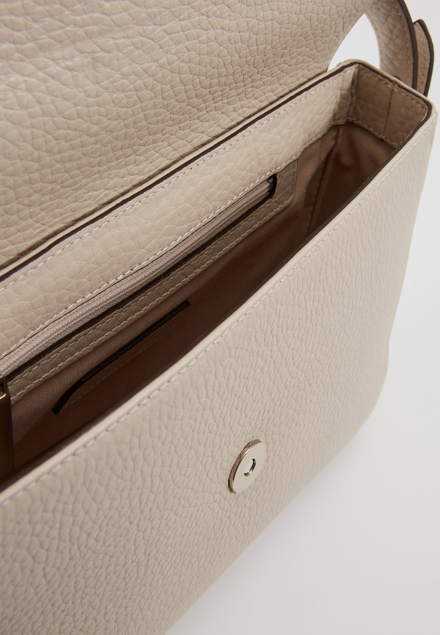 Decadent Copenhagen HALEY HANDBAG Håndveske oat Zalando.no Decadent Copenhagen HALEY HANDBAG Håndveske oat Zalando.no