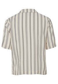 Camicia a maniche corte color crema con righe nere verticali, design con colletto, vestibilità comoda e tessuto morbido e leggero.
