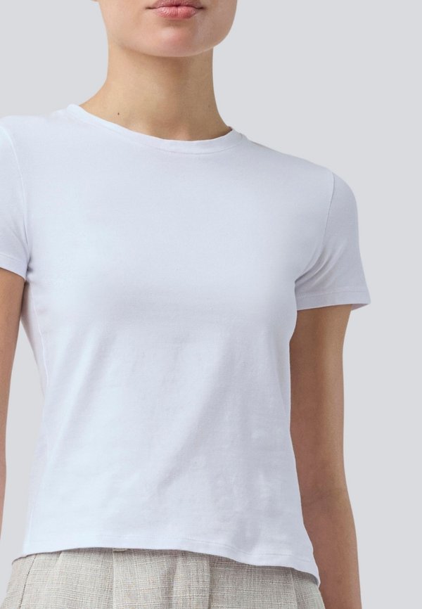 DAE - Basic T-shirt2