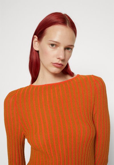 ECKHAUS LATTA FLUTED  - Πουλόβερ - blood orange