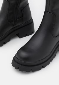 Even&Odd Botas con plataforma - black
