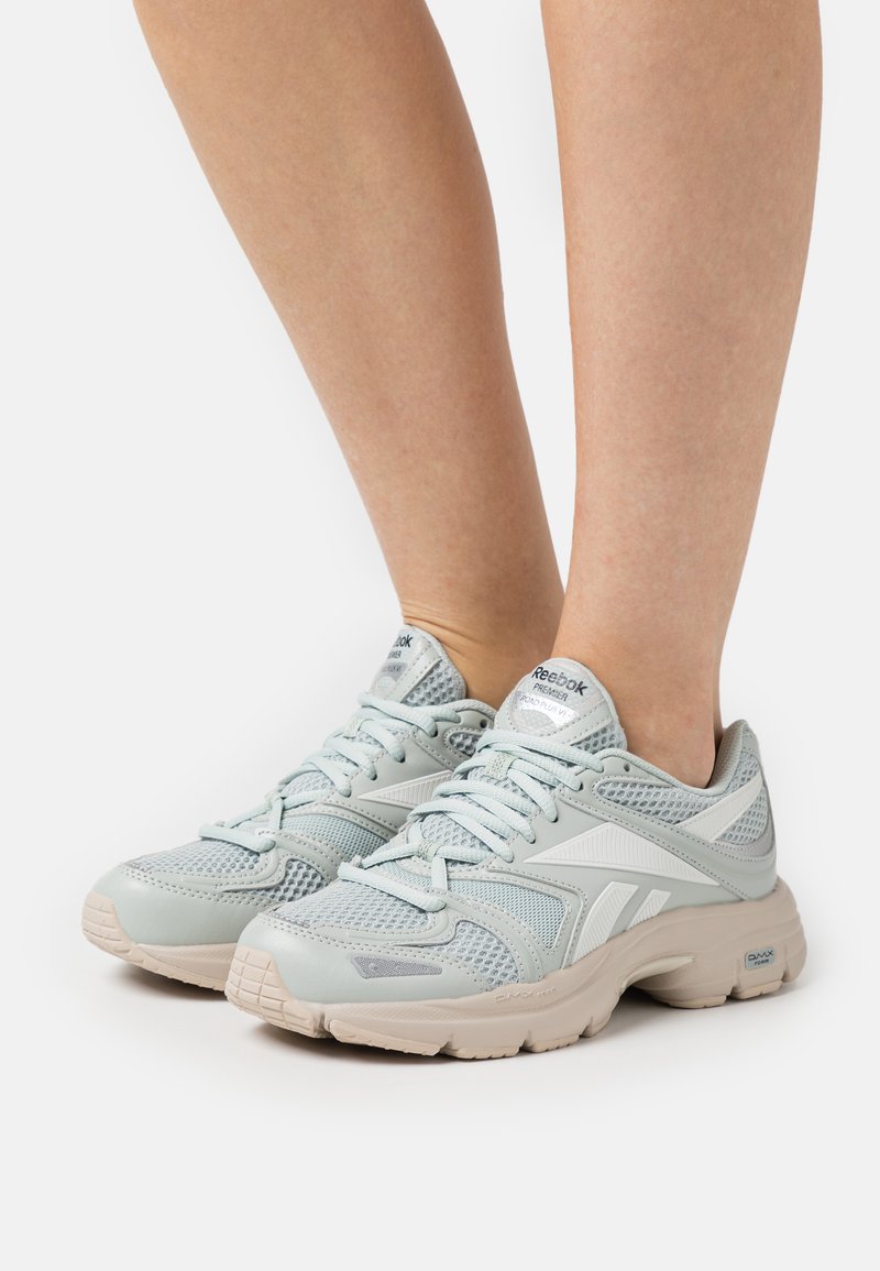 Reebok Classic PREMIER ROAD PLUS VI - Tenisky - sea spray /sand stone ...
