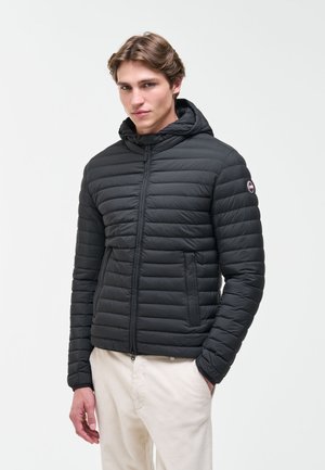 Colmar Originals, COLMAR ORIGINALS LIGHT DOWN JACKET WITH HOOD - Chaqueta de plumas - black