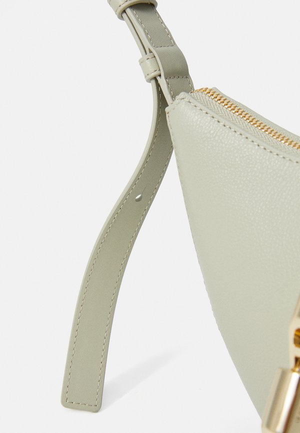 GOCCIA S SHOULDER BAG - Handbag - light salvia3