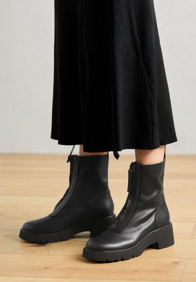 MILAH - Bottines à plateau - black