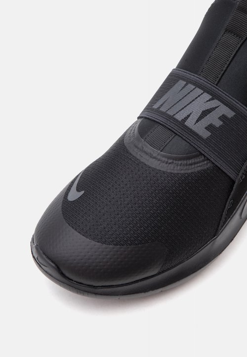 Nike Flex Runner Warm GS 'Black Dark Smoke Grey' — photo 6