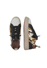 Sneakers neri e crema con accenti animalier, dotati di un design con lacci, texture a contrasto e suola in gomma.