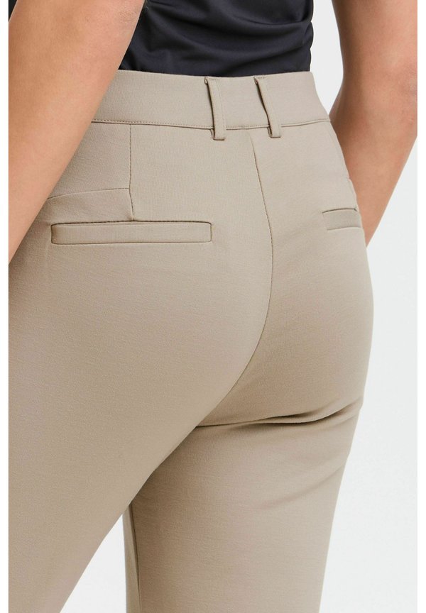 FRLano - Chinos - brindle3