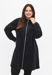 Zizzi MIT REISSVERSCHLUSS  - Košilové šaty - black