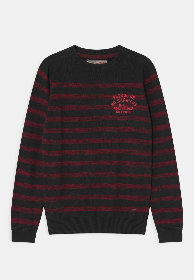 Pull noir avec des rayures horizontales rouges. Comprend un col rond, des poignets et un ourlet côtelés, ainsi qu'un logo texte imprimé sur le devant. Texture douce.