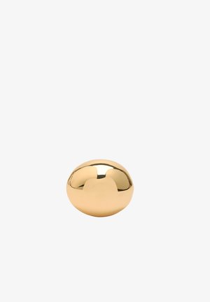 Gładka, błyszcząca, owalna rzeźba w kolorze złota z refleksyjną powierzchnią na jednolitym białym tle.