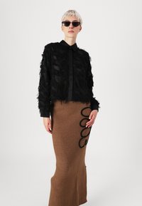 Selected Femme SLFMYLINE FLUFFY CROPPED SHIRT - Košilová halenka  - black