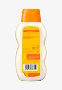 Bottiglia di plastica bianca con una forma ergonomica, tappo flip arancione e un'etichetta gialla che presenta ingredienti e informazioni sul marchio. 200 ml.