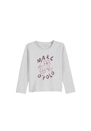 Lichtgrijs katoen langemouwshirt met bloemenpatronen in roze en bordeaux, met de tekst "MARC O'POLO" in een speelse lettertype.