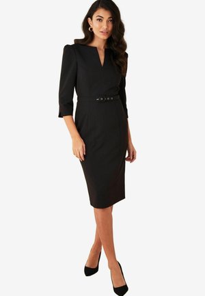 V NECK  BELTED  - Vabalt langev kleit - black