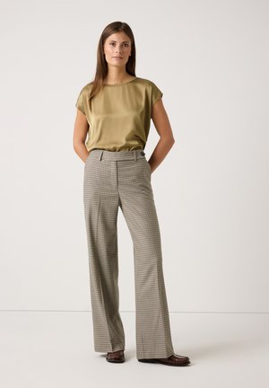 T-Shirt basic - soft brass