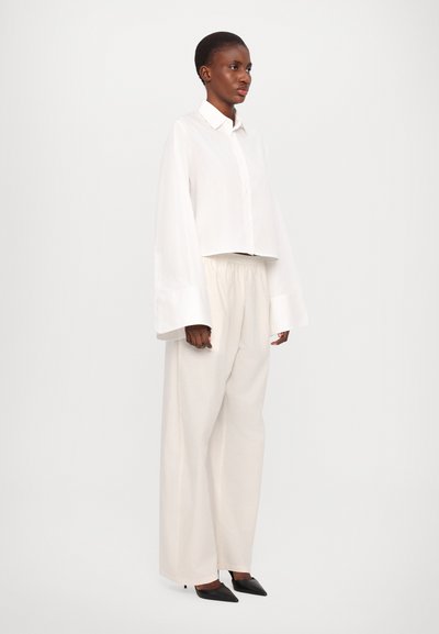 MM6 Maison Margiela LONG SLEEVED SHIRT - Blúzka so zapínaním na gombíky - white
