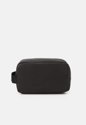 EXPLORER UNISEX - Trousse - black