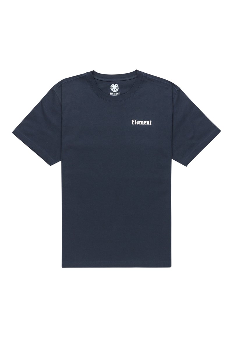Camiseta de algodón azul marino con mangas cortas, cuello redondo y un pequeño logo blanco de "Element" en el lado izquierdo del pecho. Textura suave, diseño minimalista.