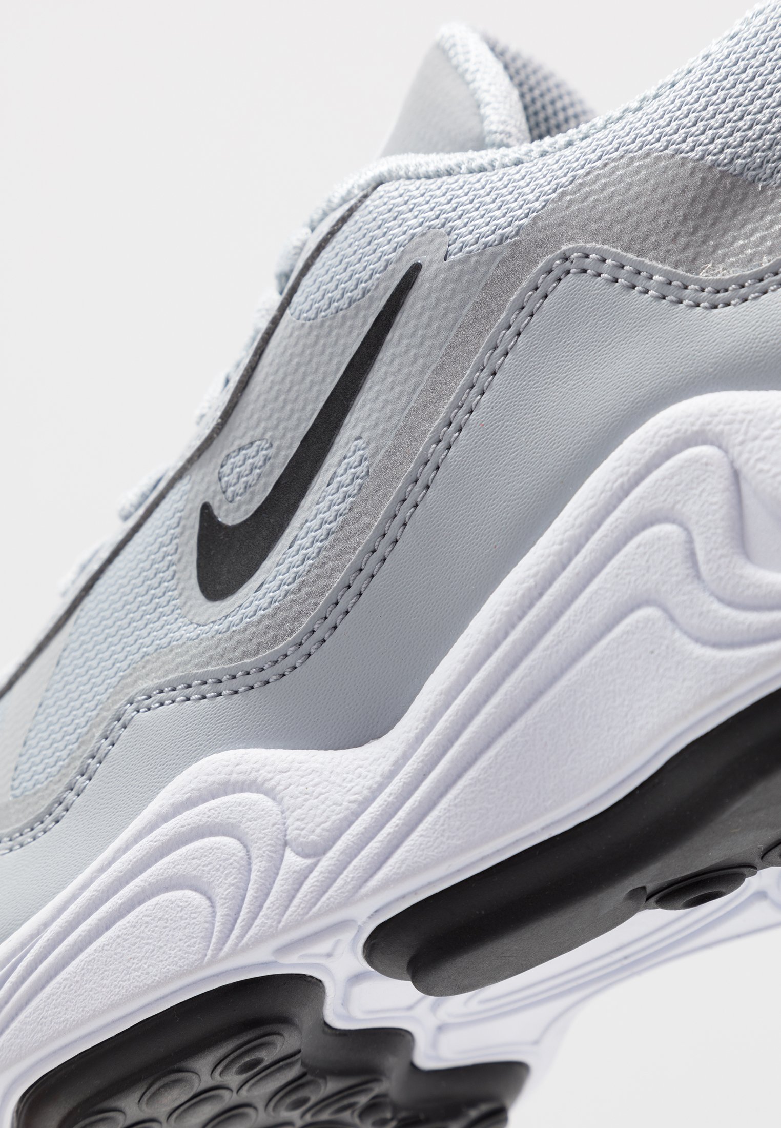 nike alpha lite grey