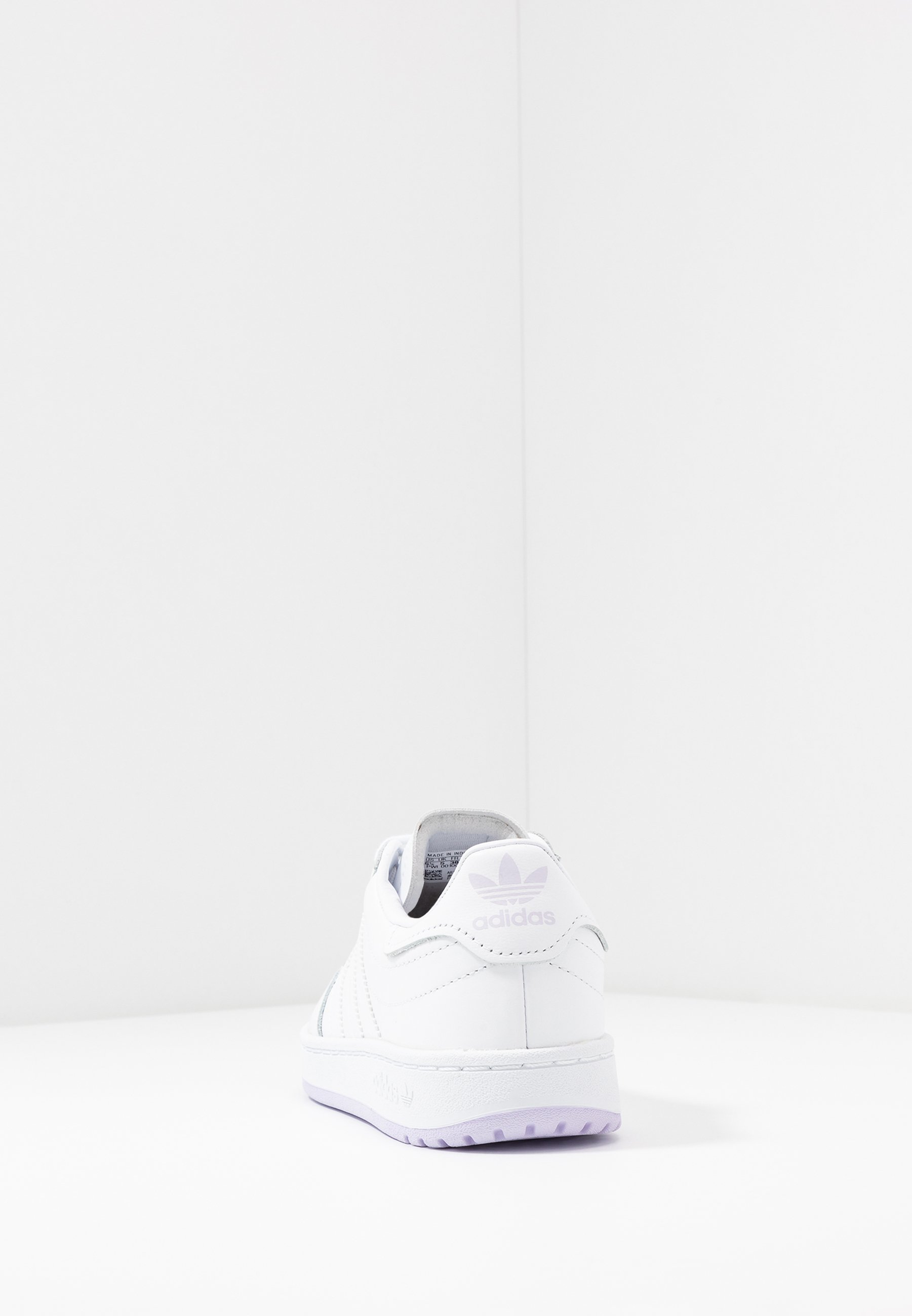 adidas court trainers