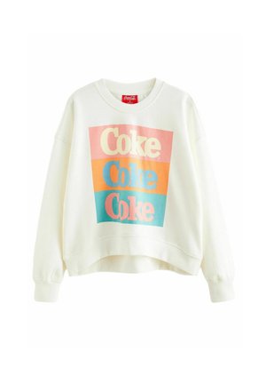 Sudadera blanca de talla extragrande con un diseño retro del texto "Coke" en bloques de color rosa, naranja y azul en la parte delantera.