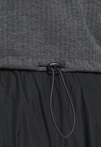 ONLY Petite Sweter