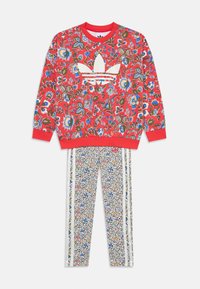 Selected, semi lucid red/multicoloured