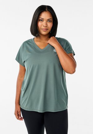 Active by Zizzi TRAININGS - Basic T-shirt - balsam green