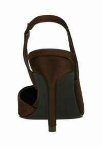 Bruine hoge hak sandalen met een open achterkant, slank ontwerp, dunne bandjes en een gladde afwerking. Heeft een stiletto hak en een ronde neus.