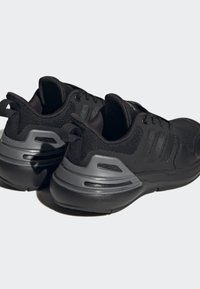 adidas Performance RAPIDASPORT BOUNCE LACE - Zapatillas running asfalto - core black   core black   iron metallic