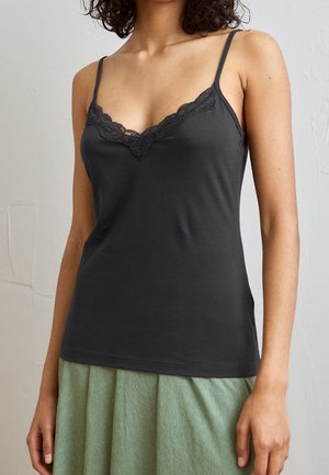 Top - black