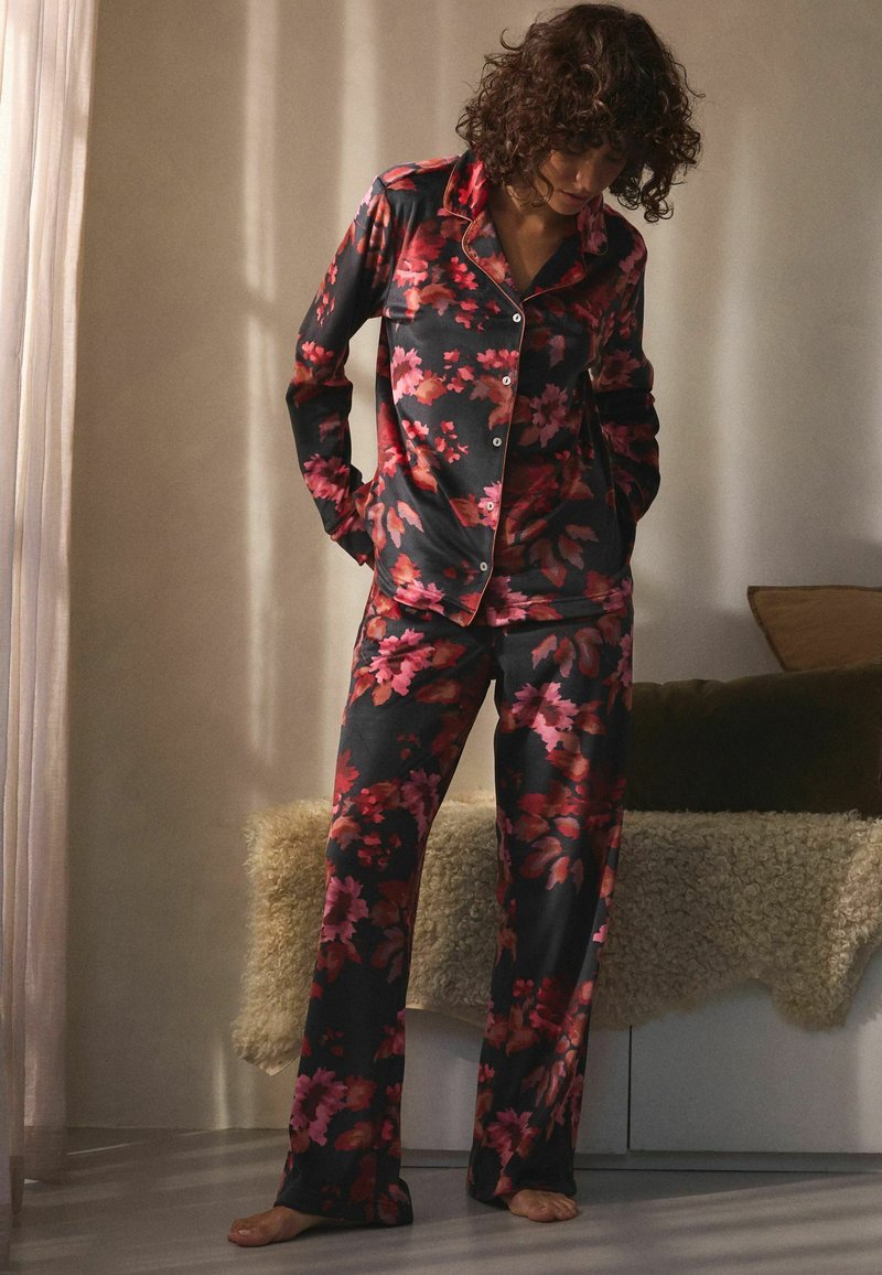 Next SET - Pidžaamad - black pink floral