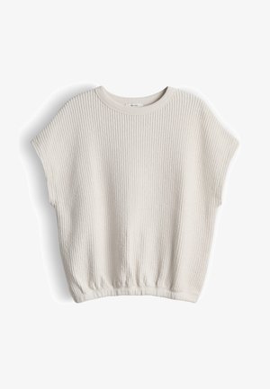 Crèmekleurige, ribgebreide trui met korte mouwen, een ronde hals en een geplooide, elastische tailleband, plat liggend.