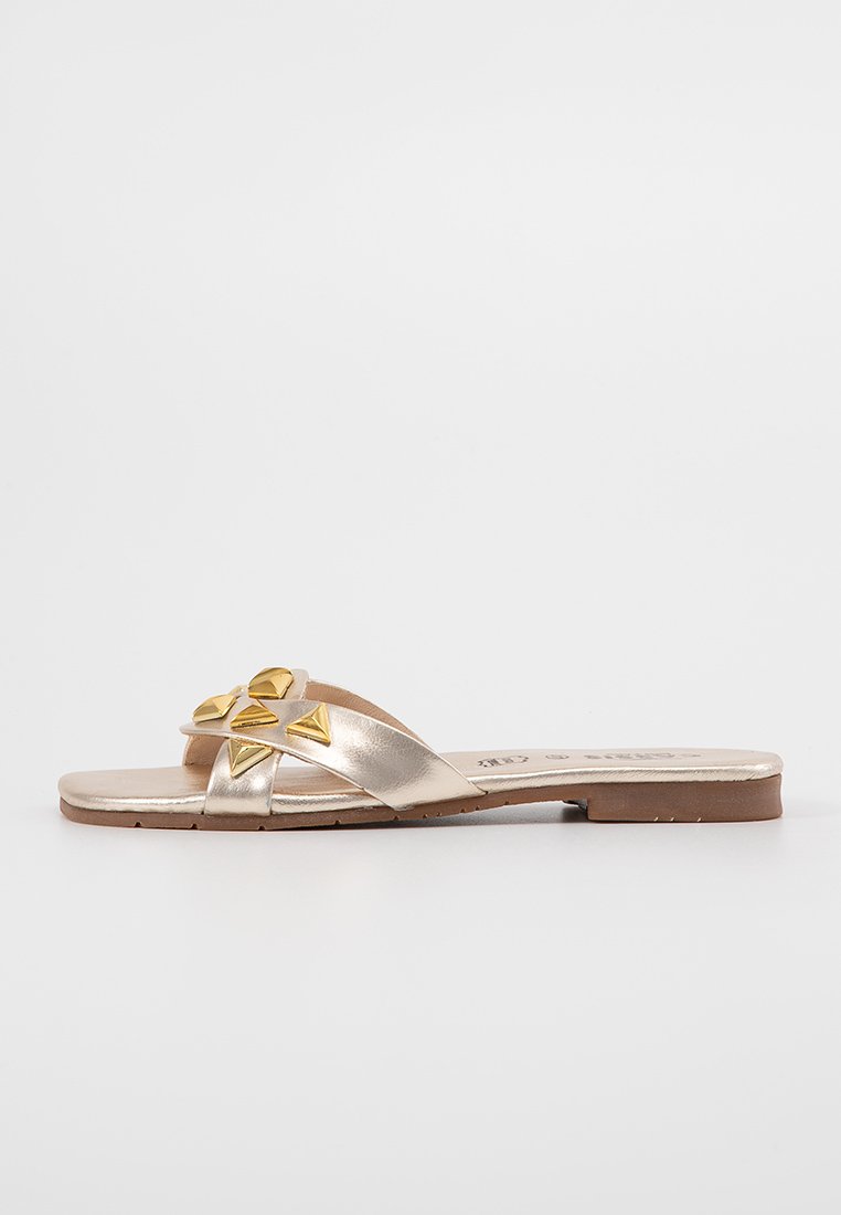 Cassis côte d'azur Mules doré